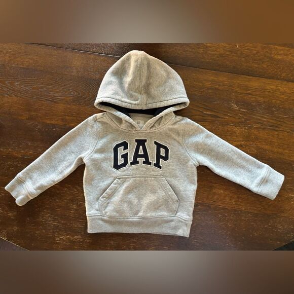 Gap Logo Hoodie and Pants, Gray, Toddler Size 2, Great Condition - Picture 2 of 6